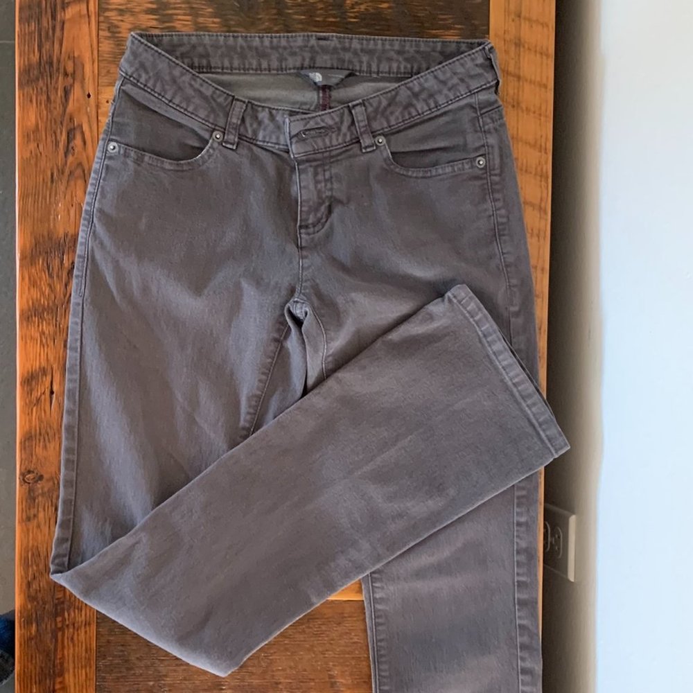 The North Face Jeans, Gray